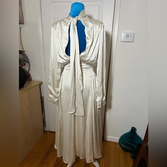 NWT The BEKK Nina High Neck Tea Length Dress Women’s Small ivory - Picture 8 of 11